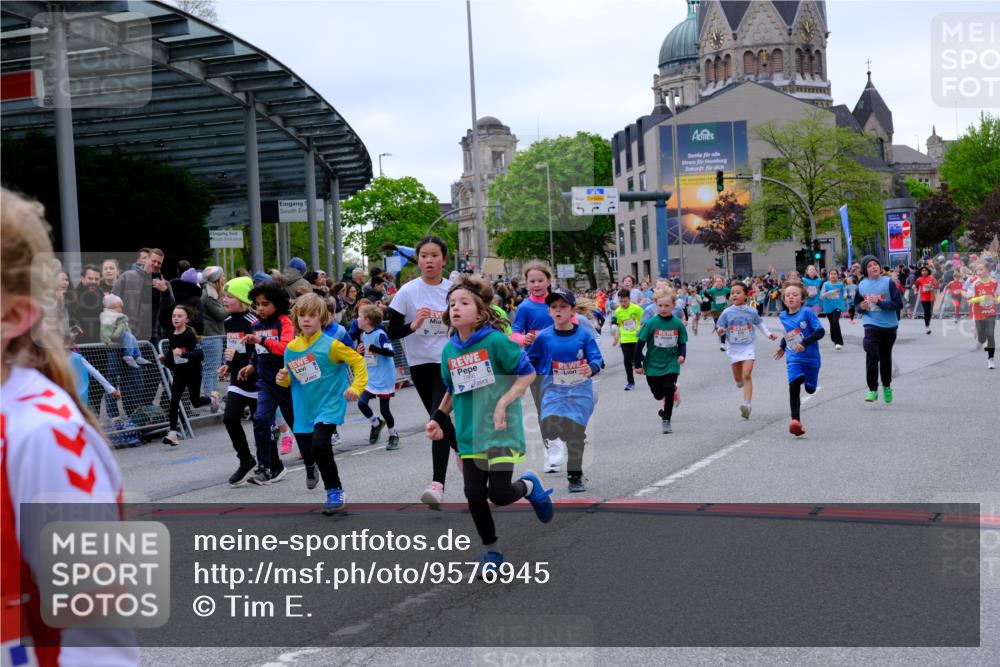 25.04.2026 - Das Zehntel Tim E. http://msf.ph/oto/9576945 25.04.2026 10:58:33 Ziel 5015, 5068, 5069, 5073, 5266, 5311, 5315, 5316, 5320, 5323, 5347, 5407, 5485, 5496, 5499, 5666, 5668, 5676, 5801, 5822, 5824, 5987, 5996, 6033, 6108, 6112, 6129, 6191, 6298, 6304, 6308, 6351, 6361, 6370, 6377, 6388, 6400, 6590, 6727, 6730, 6786, 6810, 7049, 7062, 7196, 7232, 7294, 7297, 7551, 7647, 7653, 7659, 7666, 7760, 7866, 7868, 7887, 7901 meine-sportfotos.de