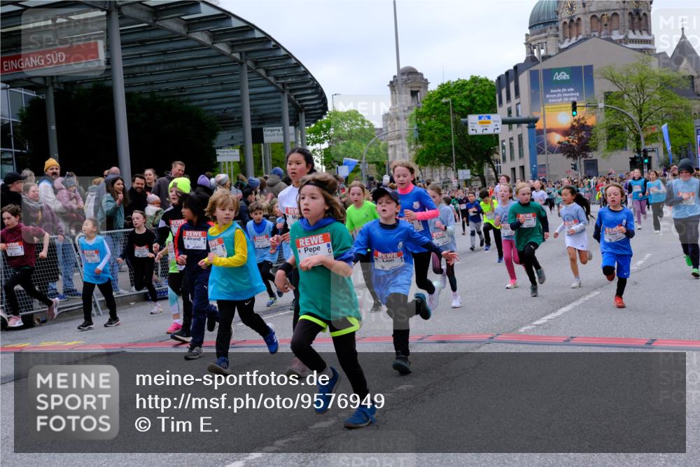 25.04.2026 - Das Zehntel Tim E. http://msf.ph/oto/9576949 25.04.2026 10:58:33 Ziel 5015, 5068, 5069, 5073, 5266, 5311, 5315, 5316, 5320, 5323, 5347, 5407, 5485, 5496, 5499, 5666, 5668, 5676, 5801, 5822, 5824, 5987, 5996, 6033, 6108, 6112, 6129, 6191, 6298, 6304, 6308, 6351, 6361, 6370, 6377, 6388, 6400, 6590, 6727, 6730, 6786, 6810, 7049, 7062, 7196, 7232, 7294, 7297, 7551, 7647, 7653, 7659, 7666, 7760, 7866, 7868, 7887, 7901 meine-sportfotos.de