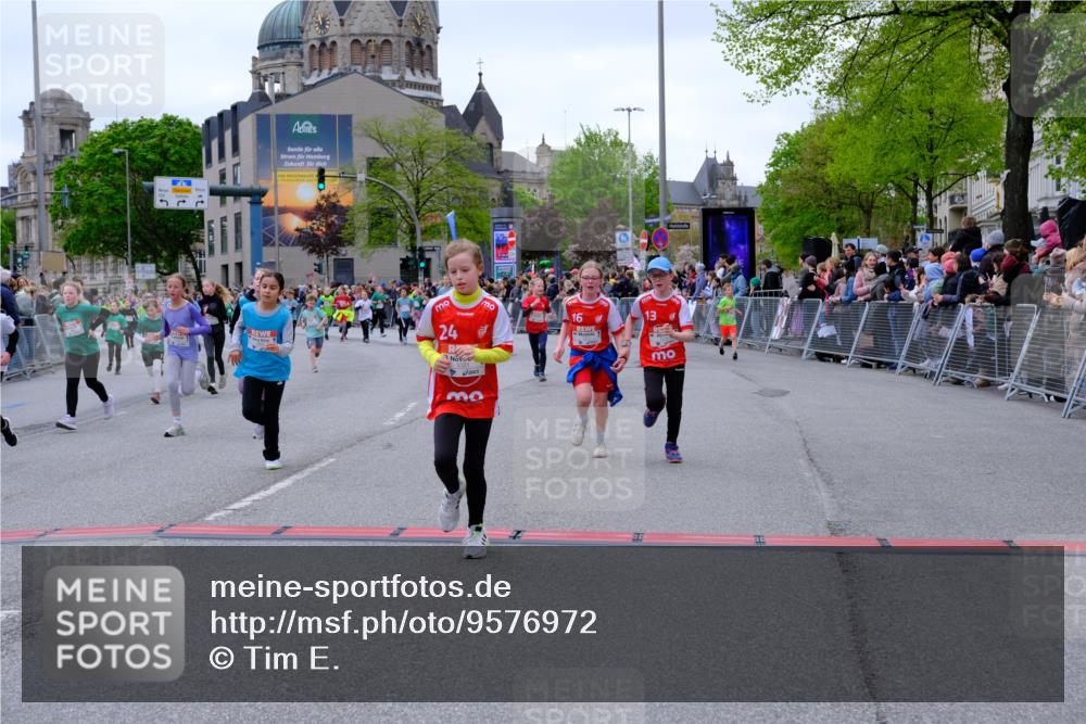 25.04.2026 - Das Zehntel Tim E. http://msf.ph/oto/9576972 25.04.2026 10:58:37 Ziel 5015, 5068, 5069, 5073, 5266, 5311, 5316, 5323, 5347, 5407, 5485, 5496, 5629, 5666, 5668, 5676, 5801, 5808, 5822, 5824, 5987, 5996, 6105, 6108, 6112, 6114, 6129, 6298, 6304, 6308, 6369, 6370, 6377, 6388, 6400, 6467, 6471, 6478, 6484, 6590, 6727, 6730, 6746, 6759, 7049, 7062, 7196, 7232, 7647, 7653, 7659, 7666, 7760, 7866, 7868, 7887, 7901, 7983 meine-sportfotos.de