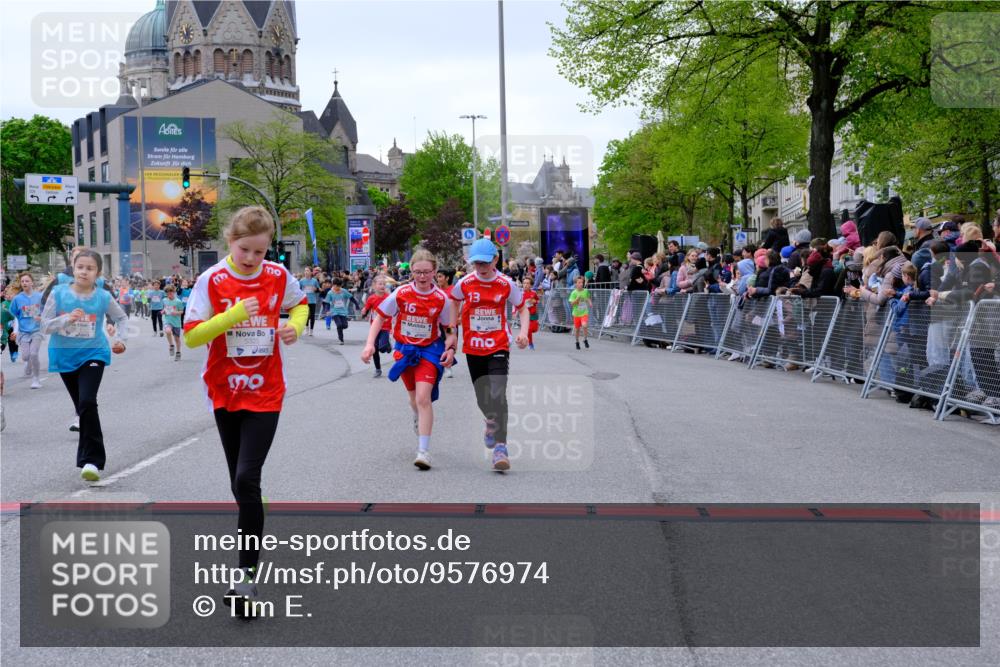 25.04.2026 - Das Zehntel Tim E. http://msf.ph/oto/9576974 25.04.2026 10:58:38 Ziel 5015, 5068, 5069, 5073, 5266, 5311, 5316, 5323, 5347, 5407, 5629, 5666, 5668, 5676, 5808, 5824, 5956, 5996, 6105, 6112, 6114, 6129, 6298, 6304, 6308, 6369, 6370, 6377, 6388, 6400, 6467, 6471, 6478, 6484, 6590, 6727, 6730, 6746, 6759, 7049, 7062, 7196, 7232, 7647, 7653, 7659, 7666, 7760, 7866, 7868, 7887, 7901, 7983 meine-sportfotos.de