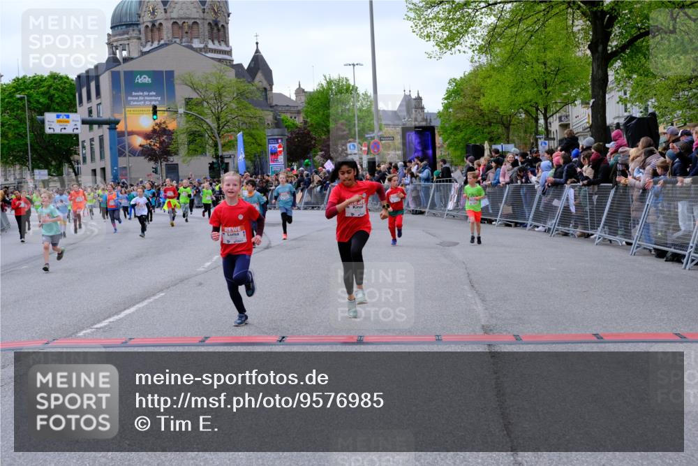 25.04.2026 - Das Zehntel Tim E. http://msf.ph/oto/9576985 25.04.2026 10:58:40 Ziel 5015, 5022, 5068, 5069, 5073, 5311, 5316, 5323, 5347, 5407, 5629, 5666, 5668, 5676, 5808, 5824, 5956, 6105, 6114, 6298, 6304, 6308, 6369, 6370, 6377, 6388, 6400, 6467, 6471, 6478, 6484, 6590, 6727, 6730, 6746, 6759, 7049, 7062, 7196, 7232, 7276, 7339, 7407, 7597, 7598, 7634, 7647, 7653, 7659, 7666, 7760, 7887, 7901, 7983 meine-sportfotos.de