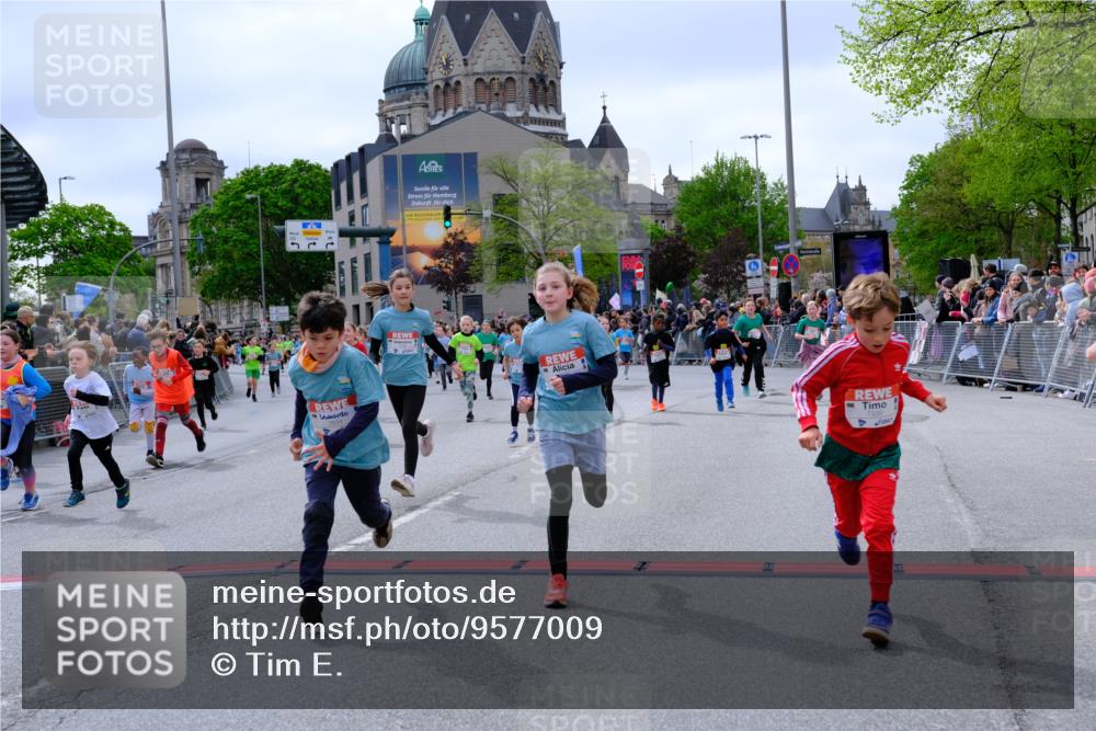25.04.2026 - Das Zehntel Tim E. http://msf.ph/oto/9577009 25.04.2026 10:58:44 Ziel 5022, 5068, 5069, 5311, 5316, 5323, 5347, 5629, 5676, 5693, 5704, 5808, 5824, 5956, 6105, 6114, 6369, 6467, 6471, 6478, 6484, 6547, 6554, 6746, 6759, 6974, 6978, 7055, 7080, 7196, 7276, 7339, 7397, 7407, 7421, 7467, 7597, 7598, 7634, 7684, 7965, 7975, 7983 meine-sportfotos.de