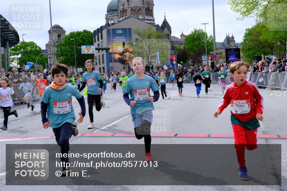 25.04.2026 - Das Zehntel Tim E. http://msf.ph/oto/9577013 25.04.2026 10:58:44 Ziel 5022, 5068, 5069, 5311, 5316, 5323, 5347, 5629, 5676, 5693, 5704, 5808, 5824, 5956, 6105, 6114, 6369, 6467, 6471, 6478, 6484, 6547, 6554, 6746, 6759, 6974, 6978, 7055, 7080, 7196, 7276, 7339, 7397, 7407, 7421, 7467, 7597, 7598, 7634, 7684, 7965, 7975, 7983 meine-sportfotos.de
