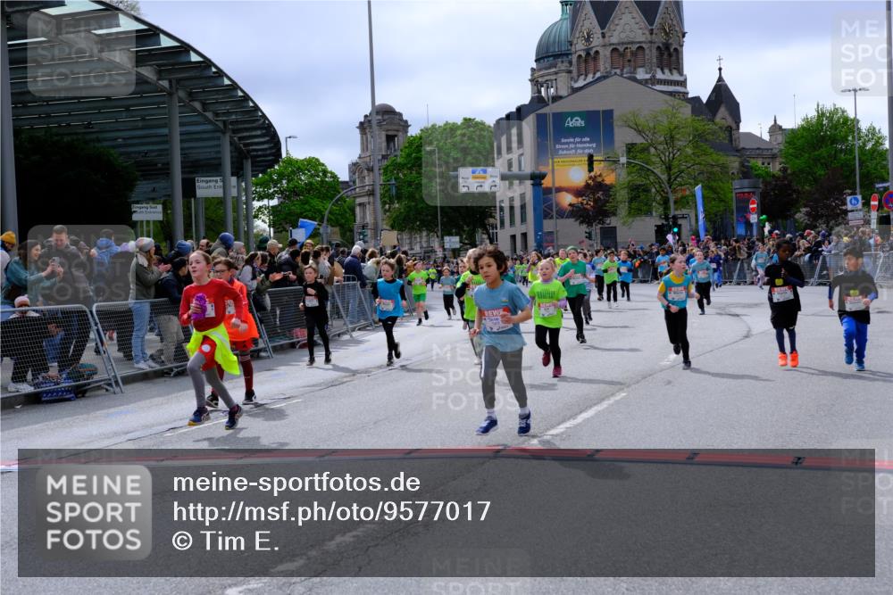 25.04.2026 - Das Zehntel Tim E. http://msf.ph/oto/9577017 25.04.2026 10:58:47 Ziel 5022, 5489, 5693, 5704, 5956, 6098, 6101, 6105, 6114, 6369, 6372, 6402, 6467, 6471, 6478, 6484, 6547, 6554, 6588, 6746, 6759, 6974, 6978, 7055, 7080, 7276, 7339, 7397, 7407, 7421, 7467, 7587, 7597, 7598, 7634, 7684, 7780, 7794, 7965, 7975 meine-sportfotos.de
