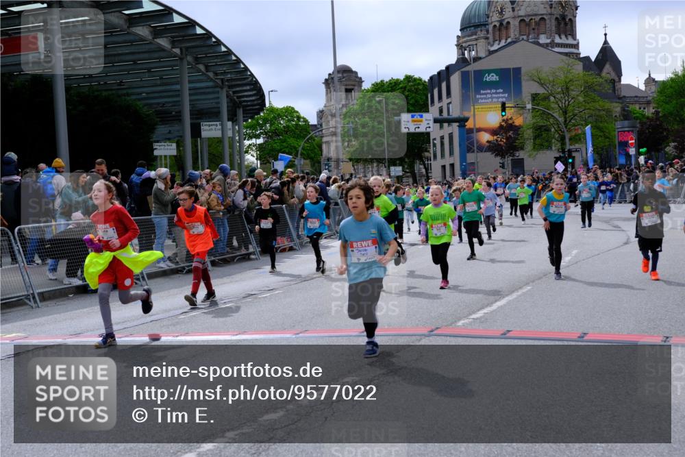 25.04.2026 - Das Zehntel Tim E. http://msf.ph/oto/9577022 25.04.2026 10:58:47 Ziel 5022, 5489, 5693, 5704, 5956, 6098, 6101, 6105, 6114, 6369, 6372, 6402, 6467, 6471, 6478, 6484, 6547, 6554, 6588, 6746, 6759, 6974, 6978, 7055, 7080, 7276, 7339, 7397, 7407, 7421, 7467, 7587, 7597, 7598, 7634, 7684, 7780, 7794, 7965, 7975 meine-sportfotos.de