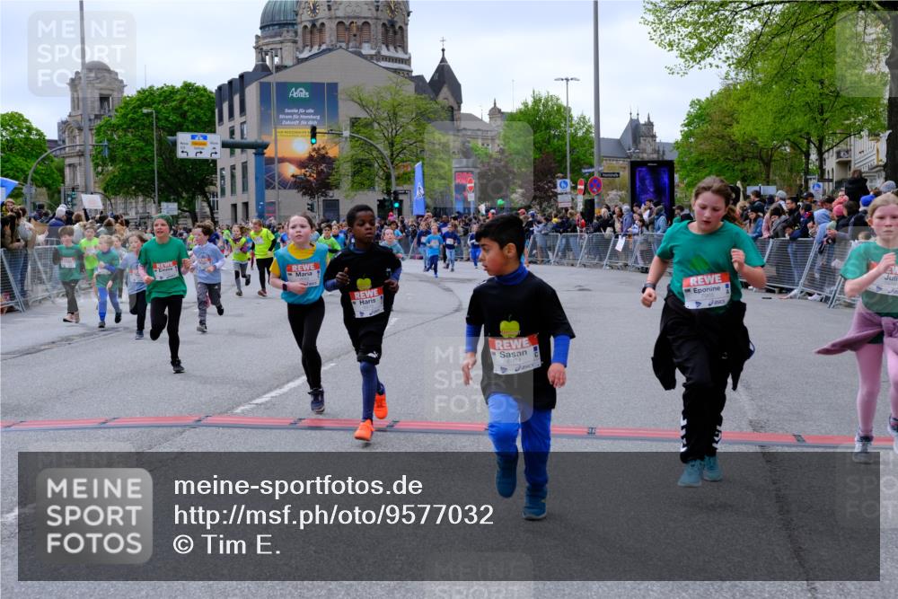 25.04.2026 - Das Zehntel Tim E. http://msf.ph/oto/9577032 25.04.2026 10:58:49 Ziel 5022, 5296, 5307, 5489, 5669, 5693, 5704, 5956, 6098, 6101, 6372, 6402, 6471, 6478, 6484, 6547, 6554, 6588, 6974, 6978, 7055, 7080, 7276, 7313, 7339, 7397, 7407, 7420, 7421, 7467, 7469, 7587, 7593, 7597, 7598, 7634, 7684, 7780, 7794, 7965, 7975 meine-sportfotos.de