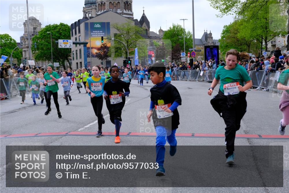 25.04.2026 - Das Zehntel Tim E. http://msf.ph/oto/9577033 25.04.2026 10:58:49 Ziel 5022, 5296, 5307, 5489, 5669, 5693, 5704, 5956, 6098, 6101, 6372, 6402, 6471, 6478, 6484, 6547, 6554, 6588, 6974, 6978, 7055, 7080, 7276, 7313, 7339, 7397, 7407, 7420, 7421, 7467, 7469, 7587, 7593, 7597, 7598, 7634, 7684, 7780, 7794, 7965, 7975 meine-sportfotos.de