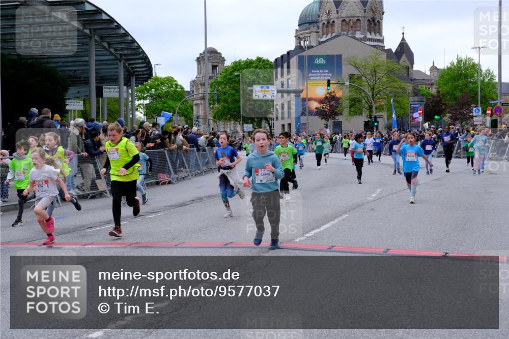 25.04.2026 - Das Zehntel Tim E. http://msf.ph/oto/9577037 25.04.2026 10:58:52 Ziel 5022, 5296, 5307, 5382, 5399, 5418, 5459, 5489, 5669, 5693, 5704, 6098, 6101, 6372, 6402, 6547, 6554, 6588, 6824, 6825, 6911, 6974, 6978, 7055, 7080, 7313, 7397, 7407, 7420, 7421, 7467, 7469, 7587, 7593, 7598, 7616, 7636, 7684, 7780, 7794, 7965, 7975 meine-sportfotos.de