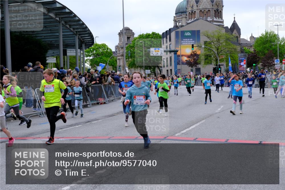 25.04.2026 - Das Zehntel Tim E. http://msf.ph/oto/9577040 25.04.2026 10:58:52 Ziel 5022, 5296, 5307, 5382, 5399, 5418, 5459, 5489, 5669, 5693, 5704, 6098, 6101, 6372, 6402, 6547, 6554, 6588, 6824, 6825, 6911, 6974, 6978, 7055, 7080, 7313, 7397, 7407, 7420, 7421, 7467, 7469, 7587, 7593, 7598, 7616, 7636, 7684, 7780, 7794, 7965, 7975 meine-sportfotos.de