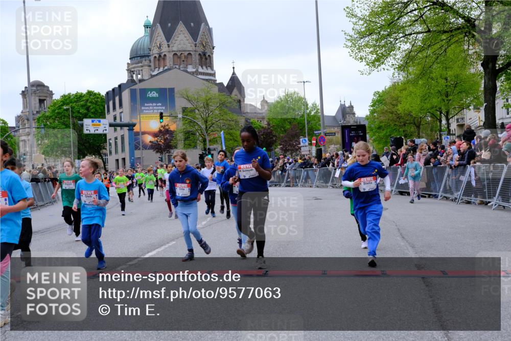 25.04.2026 - Das Zehntel Tim E. http://msf.ph/oto/9577063 25.04.2026 10:58:57 Ziel 5178, 5179, 5296, 5307, 5380, 5382, 5399, 5418, 5459, 5489, 5638, 5659, 5669, 5725, 5866, 5962, 6098, 6101, 6372, 6402, 6588, 6736, 6824, 6825, 6911, 7077, 7086, 7278, 7298, 7313, 7420, 7469, 7587, 7593, 7616, 7622, 7636, 7780, 7794, 7886 meine-sportfotos.de