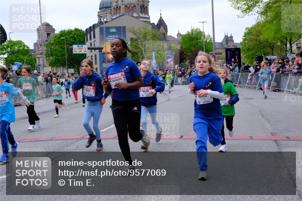 25.04.2026 - Das Zehntel Tim E. http://msf.ph/oto/9577069 25.04.2026 10:58:58 Ziel 5178, 5179, 5296, 5307, 5380, 5382, 5399, 5418, 5459, 5638, 5659, 5669, 5725, 5866, 5962, 6098, 6101, 6372, 6588, 6736, 6824, 6825, 6911, 7077, 7086, 7278, 7298, 7313, 7333, 7357, 7420, 7469, 7587, 7593, 7611, 7616, 7622, 7636, 7780, 7794, 7886 meine-sportfotos.de