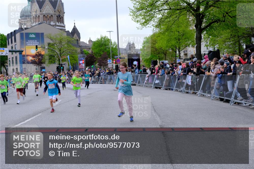 25.04.2026 - Das Zehntel Tim E. http://msf.ph/oto/9577073 25.04.2026 10:59:01 Ziel 5178, 5179, 5380, 5382, 5399, 5418, 5459, 5581, 5595, 5638, 5659, 5669, 5700, 5725, 5866, 5962, 6047, 6063, 6736, 6824, 6825, 6911, 7077, 7086, 7147, 7152, 7278, 7298, 7313, 7333, 7335, 7357, 7420, 7469, 7611, 7616, 7622, 7636, 7886 meine-sportfotos.de