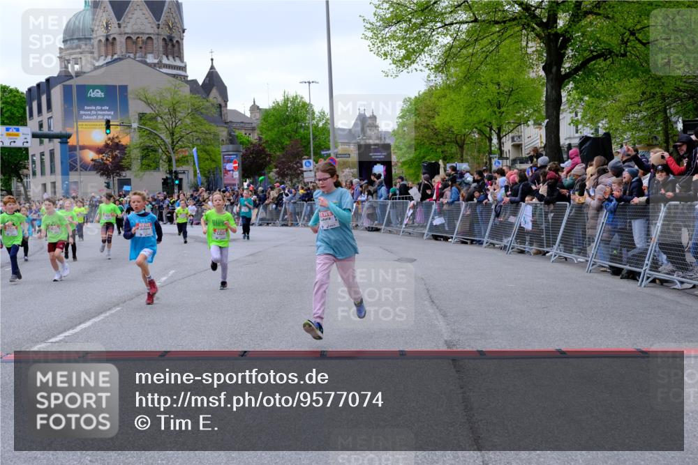 25.04.2026 - Das Zehntel Tim E. http://msf.ph/oto/9577074 25.04.2026 10:59:01 Ziel 5178, 5179, 5380, 5382, 5399, 5418, 5459, 5581, 5595, 5638, 5659, 5669, 5700, 5725, 5866, 5962, 6047, 6063, 6736, 6824, 6825, 6911, 7077, 7086, 7147, 7152, 7278, 7298, 7313, 7333, 7335, 7357, 7420, 7469, 7611, 7616, 7622, 7636, 7886 meine-sportfotos.de
