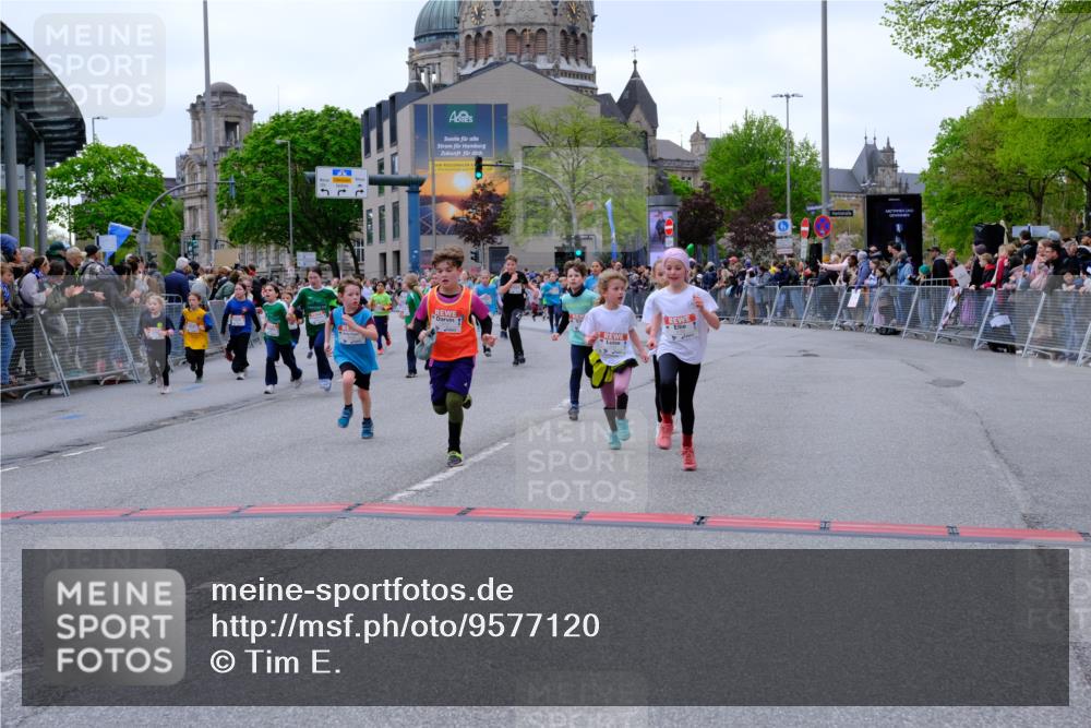 25.04.2026 - Das Zehntel Tim E. http://msf.ph/oto/9577120 25.04.2026 10:59:11 Ziel 5182, 5187, 5193, 5339, 5340, 5501, 5510, 5525, 5581, 5595, 5649, 5700, 5799, 5817, 5858, 5911, 5912, 5916, 6005, 6029, 6047, 6063, 6285, 6473, 6581, 6584, 6585, 6597, 6602, 6605, 6950, 6963, 6998, 7147, 7152, 7219, 7289, 7335, 7410, 7663 meine-sportfotos.de