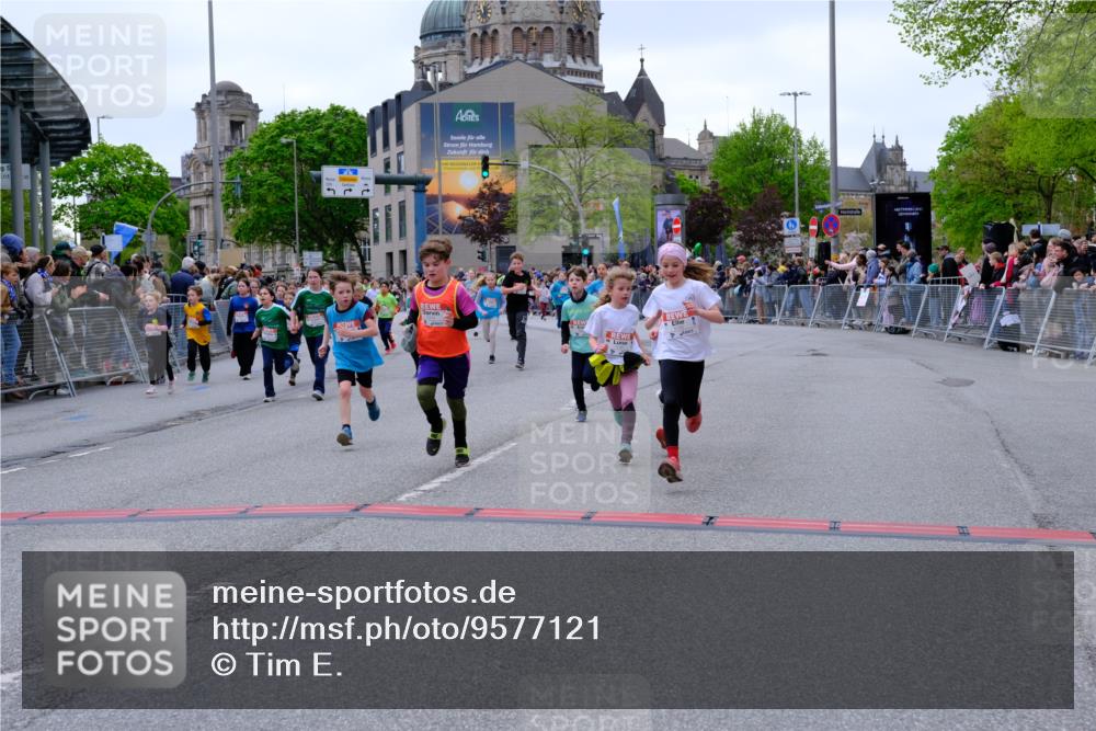 25.04.2026 - Das Zehntel Tim E. http://msf.ph/oto/9577121 25.04.2026 10:59:11 Ziel 5182, 5187, 5193, 5339, 5340, 5501, 5510, 5525, 5581, 5595, 5649, 5700, 5799, 5817, 5858, 5911, 5912, 5916, 6005, 6029, 6047, 6063, 6285, 6473, 6581, 6584, 6585, 6597, 6602, 6605, 6950, 6963, 6998, 7147, 7152, 7219, 7289, 7335, 7410, 7663 meine-sportfotos.de