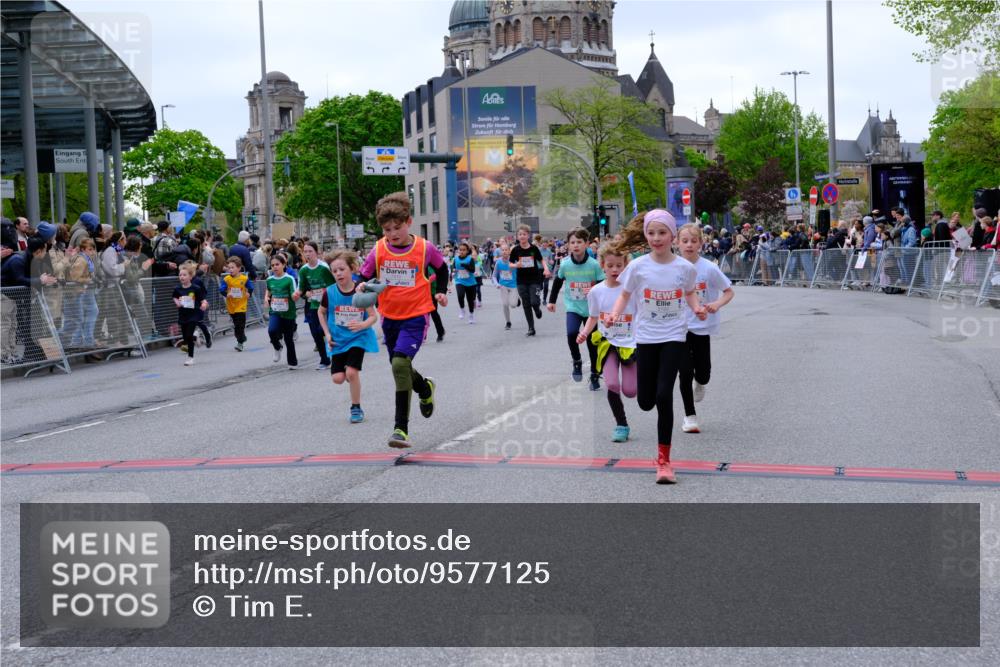 25.04.2026 - Das Zehntel Tim E. http://msf.ph/oto/9577125 25.04.2026 10:59:11 Ziel 5182, 5187, 5193, 5339, 5340, 5501, 5510, 5525, 5581, 5595, 5649, 5700, 5799, 5817, 5858, 5911, 5912, 5916, 6005, 6029, 6047, 6063, 6285, 6473, 6581, 6584, 6585, 6597, 6602, 6605, 6950, 6963, 6998, 7147, 7152, 7219, 7289, 7335, 7410, 7663 meine-sportfotos.de