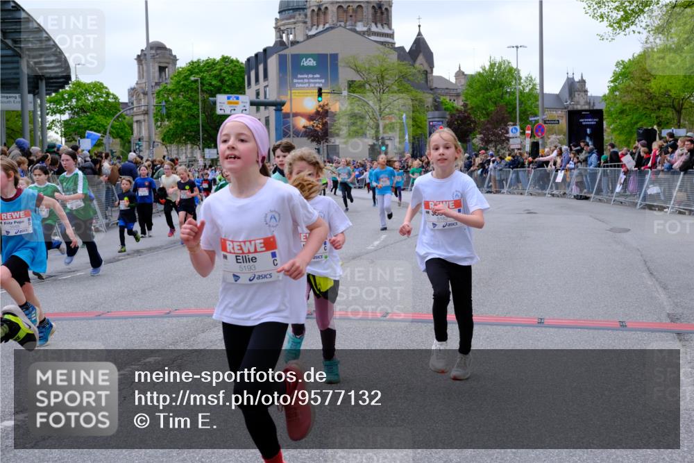 25.04.2026 - Das Zehntel Tim E. http://msf.ph/oto/9577132 25.04.2026 10:59:12 Ziel 5182, 5187, 5193, 5339, 5340, 5501, 5510, 5525, 5527, 5649, 5699, 5702, 5799, 5817, 5858, 5911, 5912, 5916, 6005, 6029, 6047, 6063, 6285, 6473, 6581, 6584, 6585, 6597, 6602, 6605, 6950, 6963, 6998, 7147, 7152, 7219, 7286, 7289, 7410, 7663 meine-sportfotos.de