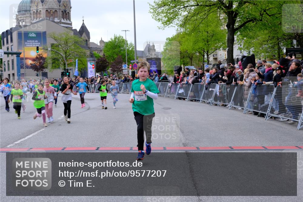 25.04.2026 - Das Zehntel Tim E. http://msf.ph/oto/9577207 25.04.2026 10:59:26 Ziel 5033, 5198, 5343, 5402, 5768, 5918, 5972, 5975, 5995, 6091, 6196, 6255, 6257, 6261, 6303, 6333, 6337, 6395, 6465, 6536, 6541, 6546, 6573, 6577, 6874, 7012, 7013, 7017, 7059, 7094, 7108, 7124, 7140, 7155, 7174, 7179, 7465, 7692, 7751, 7826, 7844, 7993 meine-sportfotos.de
