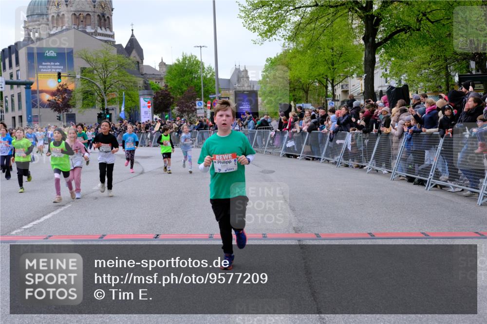 25.04.2026 - Das Zehntel Tim E. http://msf.ph/oto/9577209 25.04.2026 10:59:26 Ziel 5033, 5198, 5343, 5402, 5768, 5918, 5972, 5975, 5995, 6091, 6196, 6255, 6257, 6261, 6303, 6333, 6337, 6395, 6465, 6536, 6541, 6546, 6573, 6577, 6874, 7012, 7013, 7017, 7059, 7094, 7108, 7124, 7140, 7155, 7174, 7179, 7465, 7692, 7751, 7826, 7844, 7993 meine-sportfotos.de