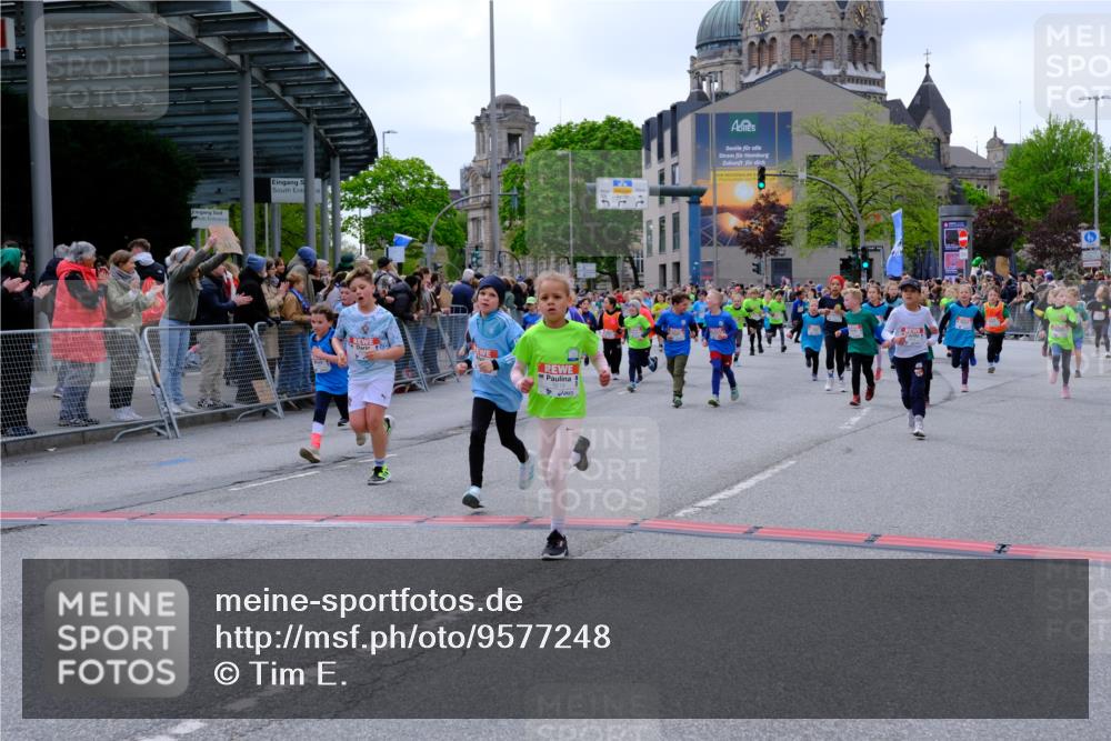 25.04.2026 - Das Zehntel Tim E. http://msf.ph/oto/9577248 25.04.2026 10:59:36 Ziel 5026, 5219, 5233, 5245, 5271, 5286, 5343, 5352, 5353, 5690, 5715, 5722, 5960, 5995, 6091, 6296, 6305, 6306, 6395, 6438, 6632, 6643, 6669, 6686, 6742, 6874, 6945, 7054, 7067, 7078, 7296, 7370, 7371, 7372, 7384, 7465, 7644, 7657, 7751, 7761, 7767, 7800, 7812, 7826, 7834, 7859 meine-sportfotos.de