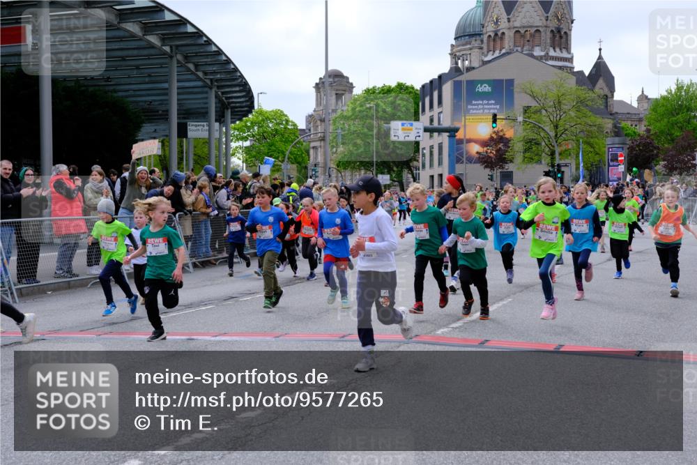 25.04.2026 - Das Zehntel Tim E. http://msf.ph/oto/9577265 25.04.2026 10:59:39 Ziel 5026, 5219, 5233, 5240, 5245, 5248, 5271, 5286, 5352, 5353, 5635, 5690, 5715, 5722, 5860, 5960, 6296, 6305, 6306, 6320, 6438, 6632, 6643, 6654, 6669, 6686, 6742, 6945, 7054, 7057, 7066, 7067, 7078, 7296, 7361, 7370, 7371, 7372, 7384, 7479, 7535, 7559, 7644, 7657, 7761, 7767, 7782, 7800, 7812, 7834, 7859 meine-sportfotos.de