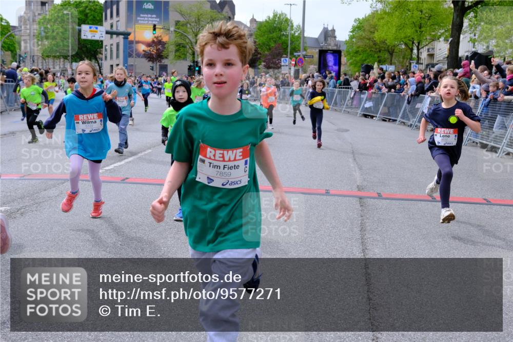 25.04.2026 - Das Zehntel Tim E. http://msf.ph/oto/9577271 25.04.2026 10:59:41 Ziel 5026, 5094, 5155, 5219, 5233, 5240, 5245, 5248, 5271, 5286, 5352, 5353, 5635, 5690, 5715, 5722, 5767, 5860, 5960, 6270, 6274, 6305, 6306, 6320, 6438, 6608, 6632, 6643, 6654, 6669, 6686, 6742, 6872, 6896, 6945, 7057, 7066, 7078, 7296, 7361, 7370, 7371, 7372, 7376, 7384, 7479, 7535, 7559, 7644, 7657, 7761, 7767, 7782, 7800, 7812, 7834, 7859 meine-sportfotos.de