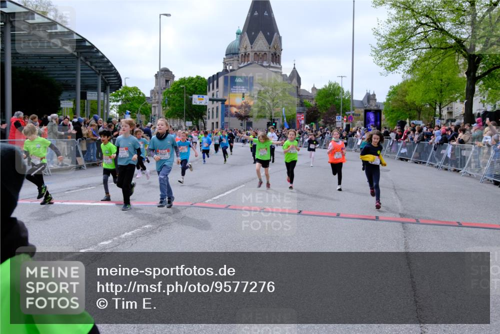 25.04.2026 - Das Zehntel Tim E. http://msf.ph/oto/9577276 25.04.2026 10:59:42 Ziel 5026, 5040, 5094, 5155, 5219, 5233, 5240, 5245, 5248, 5271, 5286, 5352, 5353, 5635, 5690, 5715, 5722, 5767, 5860, 5960, 6270, 6274, 6305, 6306, 6320, 6438, 6608, 6632, 6643, 6654, 6661, 6669, 6671, 6686, 6742, 6872, 6896, 6945, 7057, 7066, 7078, 7112, 7235, 7241, 7296, 7361, 7370, 7371, 7372, 7376, 7384, 7479, 7535, 7559, 7644, 7657, 7761, 7767, 7782, 7800, 7812, 7834, 7859 meine-sportfotos.de
