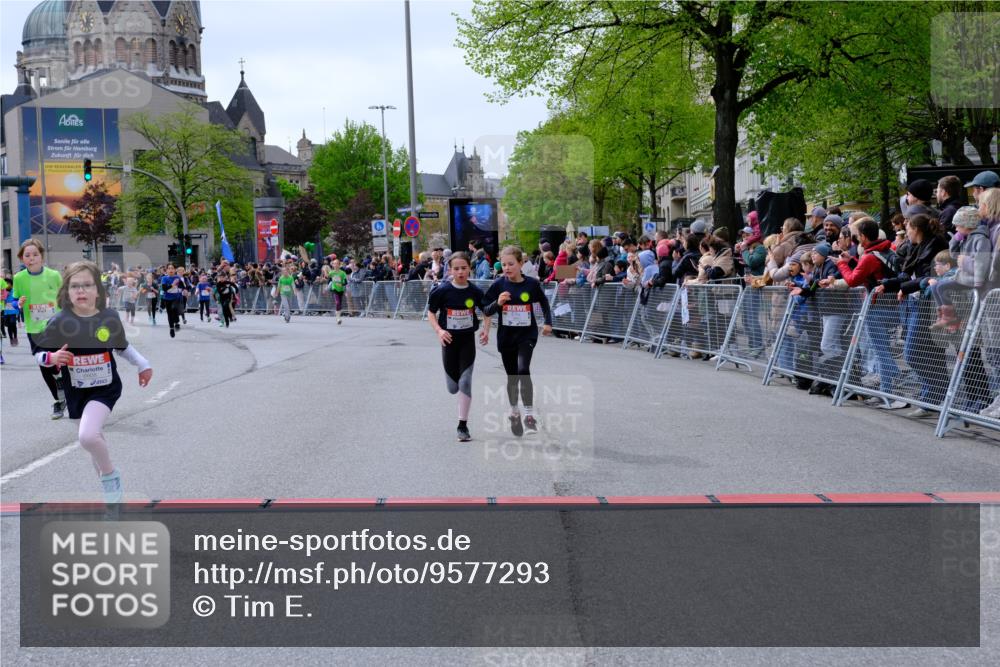 25.04.2026 - Das Zehntel Tim E. http://msf.ph/oto/9577293 25.04.2026 10:59:46 Ziel 5026, 5040, 5094, 5155, 5164, 5233, 5240, 5245, 5248, 5271, 5286, 5297, 5301, 5352, 5353, 5460, 5635, 5690, 5715, 5722, 5767, 5860, 6270, 6274, 6305, 6306, 6320, 6438, 6556, 6572, 6608, 6632, 6654, 6661, 6671, 6742, 6872, 6896, 7057, 7066, 7078, 7112, 7235, 7241, 7361, 7370, 7371, 7372, 7376, 7384, 7479, 7521, 7535, 7559, 7730, 7761, 7767, 7782, 7800, 7812, 7834, 7859 meine-sportfotos.de