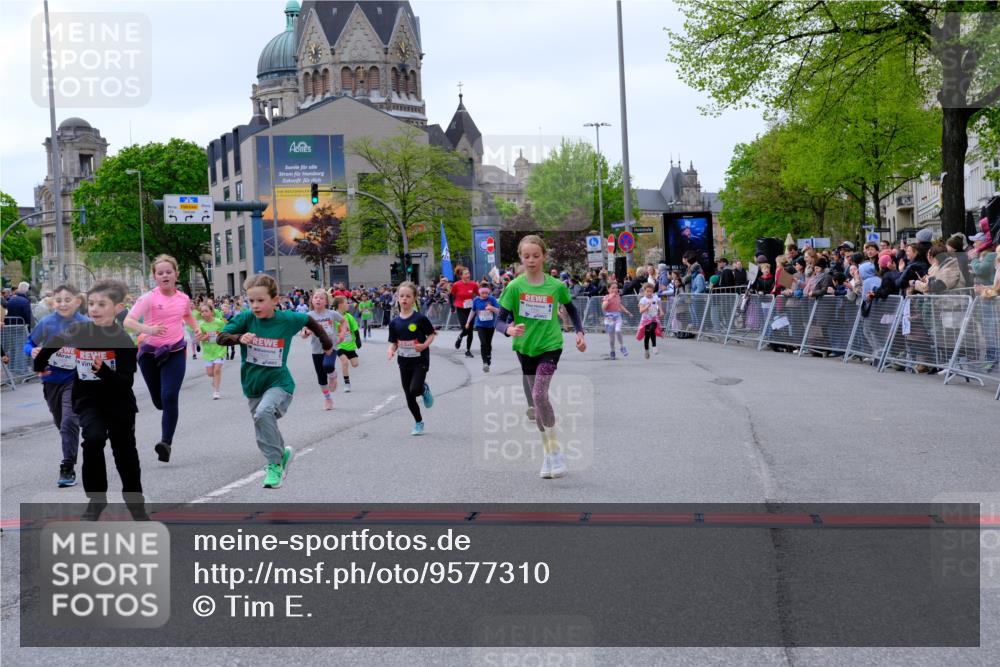 25.04.2026 - Das Zehntel Tim E. http://msf.ph/oto/9577310 25.04.2026 10:59:52 Ziel 5040, 5045, 5075, 5078, 5094, 5155, 5163, 5164, 5297, 5301, 5358, 5389, 5408, 5429, 5438, 5460, 5538, 5541, 5574, 5767, 5835, 6270, 6274, 6387, 6427, 6556, 6572, 6608, 6631, 6648, 6661, 6671, 6853, 6872, 6896, 6975, 7033, 7045, 7112, 7235, 7241, 7330, 7338, 7376, 7411, 7521, 7730, 7825, 7876 meine-sportfotos.de