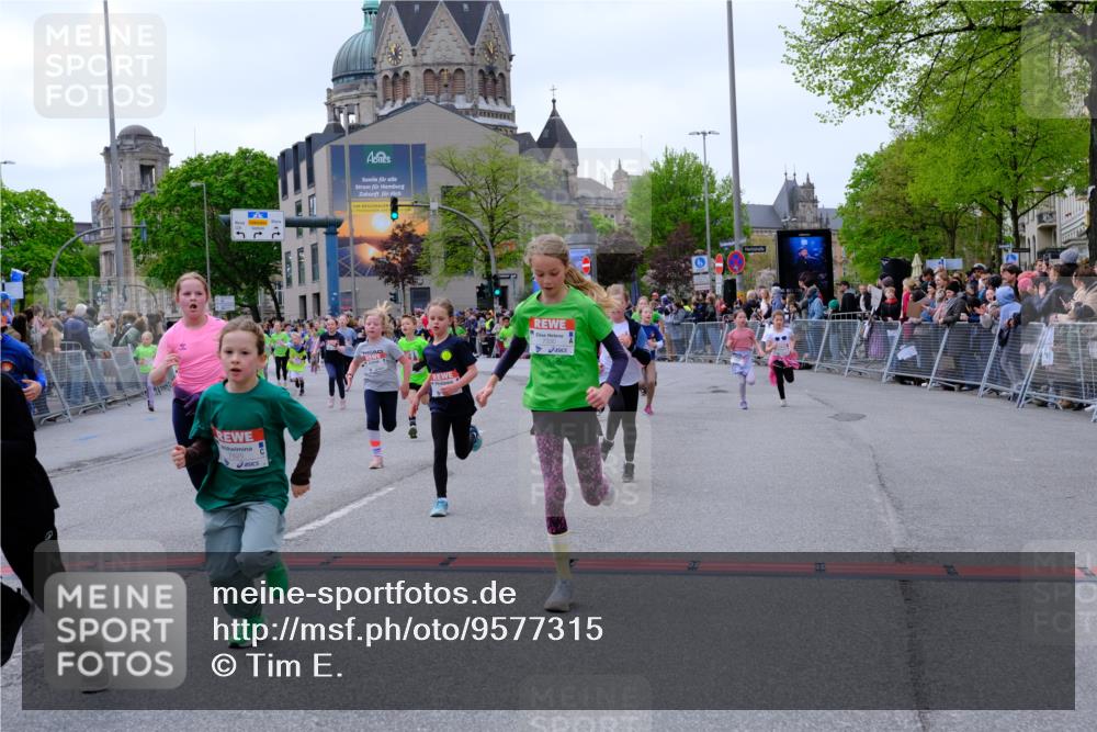 25.04.2026 - Das Zehntel Tim E. http://msf.ph/oto/9577315 25.04.2026 10:59:52 Ziel 5040, 5045, 5075, 5078, 5094, 5155, 5163, 5164, 5297, 5301, 5358, 5389, 5408, 5429, 5438, 5460, 5538, 5541, 5574, 5767, 5835, 6270, 6274, 6387, 6427, 6556, 6572, 6608, 6631, 6648, 6661, 6671, 6853, 6872, 6896, 6975, 7033, 7045, 7112, 7235, 7241, 7330, 7338, 7376, 7411, 7521, 7730, 7825, 7876 meine-sportfotos.de