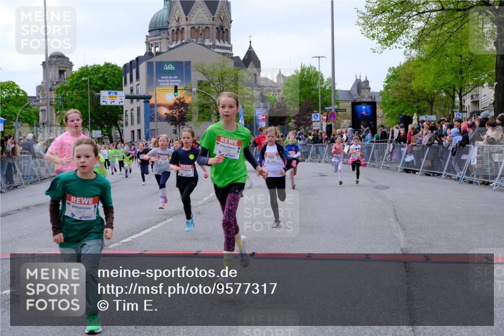 25.04.2026 - Das Zehntel Tim E. http://msf.ph/oto/9577317 25.04.2026 10:59:52 Ziel 5040, 5045, 5075, 5078, 5094, 5155, 5163, 5164, 5297, 5301, 5358, 5389, 5408, 5429, 5438, 5460, 5538, 5541, 5574, 5767, 5835, 6270, 6274, 6387, 6427, 6556, 6572, 6608, 6631, 6648, 6661, 6671, 6853, 6872, 6896, 6975, 7033, 7045, 7112, 7235, 7241, 7330, 7338, 7376, 7411, 7521, 7730, 7825, 7876 meine-sportfotos.de