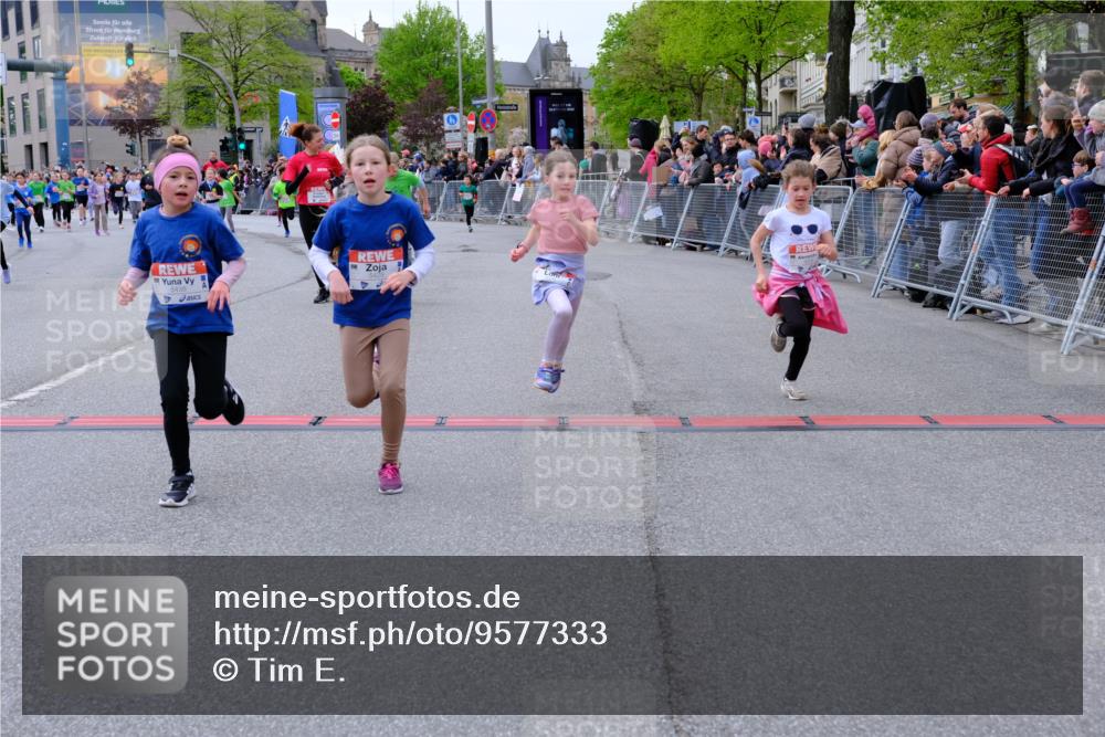 25.04.2026 - Das Zehntel Tim E. http://msf.ph/oto/9577333 25.04.2026 10:59:55 Ziel 5045, 5075, 5078, 5163, 5164, 5204, 5297, 5301, 5358, 5389, 5408, 5429, 5438, 5460, 5538, 5541, 5574, 5835, 5983, 6387, 6427, 6492, 6516, 6556, 6572, 6631, 6648, 6853, 6975, 7033, 7045, 7076, 7081, 7098, 7330, 7338, 7411, 7521, 7730, 7825, 7876 meine-sportfotos.de