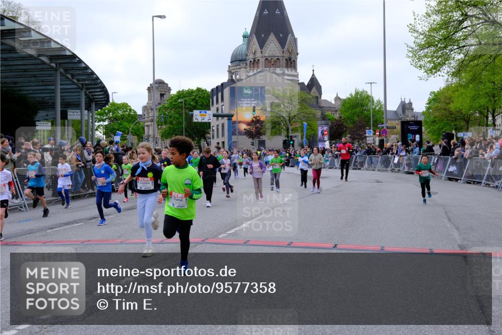 25.04.2026 - Das Zehntel Tim E. http://msf.ph/oto/9577358 25.04.2026 11:00:01 Ziel 5075, 5078, 5150, 5197, 5200, 5204, 5208, 5238, 5389, 5429, 5436, 5438, 5439, 5574, 5681, 5889, 5983, 6218, 6314, 6362, 6366, 6427, 6492, 6516, 6633, 6648, 6650, 6673, 6694, 6853, 6975, 7015, 7029, 7033, 7045, 7076, 7081, 7098, 7119, 7275, 7283, 7327, 7329, 7338, 7346, 7819, 7850 meine-sportfotos.de