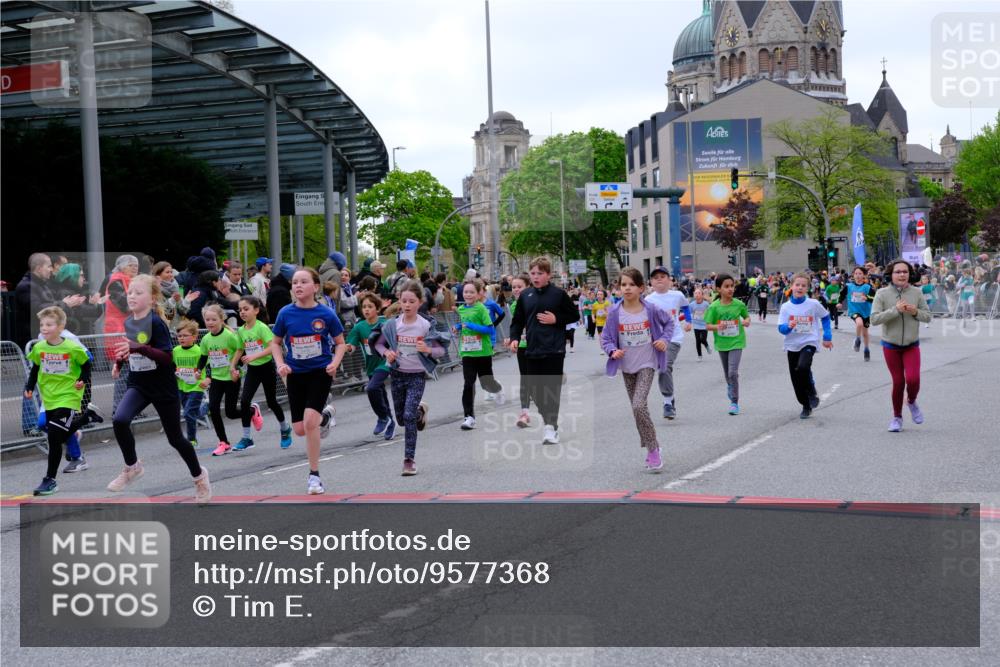 25.04.2026 - Das Zehntel Tim E. http://msf.ph/oto/9577368 25.04.2026 11:00:03 Ziel 5150, 5197, 5200, 5204, 5208, 5238, 5389, 5436, 5439, 5574, 5681, 5724, 5889, 5983, 6179, 6218, 6314, 6362, 6366, 6384, 6390, 6427, 6492, 6516, 6633, 6650, 6673, 6694, 7015, 7029, 7076, 7081, 7098, 7119, 7275, 7283, 7327, 7329, 7338, 7346, 7819, 7850 meine-sportfotos.de