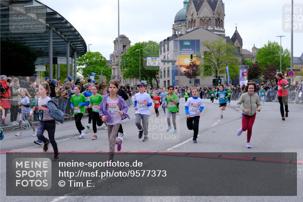 25.04.2026 - Das Zehntel Tim E. http://msf.ph/oto/9577373 25.04.2026 11:00:04 Ziel 5150, 5197, 5200, 5204, 5208, 5238, 5436, 5439, 5681, 5724, 5889, 5983, 6179, 6218, 6314, 6344, 6362, 6366, 6384, 6390, 6427, 6492, 6516, 6633, 6650, 6673, 6694, 7015, 7029, 7076, 7081, 7098, 7119, 7275, 7283, 7327, 7329, 7338, 7346, 7819, 7850 meine-sportfotos.de