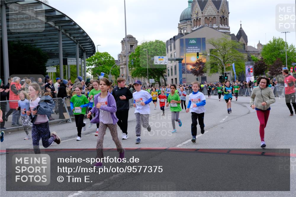 25.04.2026 - Das Zehntel Tim E. http://msf.ph/oto/9577375 25.04.2026 11:00:04 Ziel 5150, 5197, 5200, 5204, 5208, 5238, 5436, 5439, 5681, 5724, 5889, 5983, 6179, 6218, 6314, 6344, 6362, 6366, 6384, 6390, 6427, 6492, 6516, 6633, 6650, 6673, 6694, 7015, 7029, 7076, 7081, 7098, 7119, 7275, 7283, 7327, 7329, 7338, 7346, 7819, 7850 meine-sportfotos.de