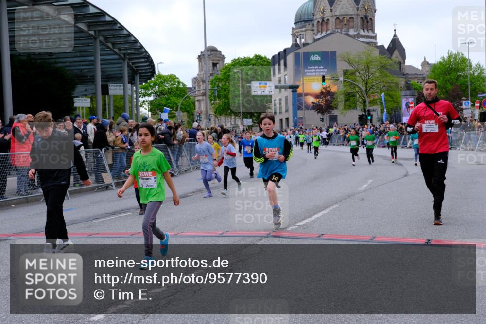 25.04.2026 - Das Zehntel Tim E. http://msf.ph/oto/9577390 25.04.2026 11:00:07 Ziel 5150, 5197, 5200, 5204, 5208, 5238, 5436, 5439, 5681, 5703, 5724, 5841, 5842, 5844, 5852, 5889, 5900, 6179, 6218, 6314, 6344, 6362, 6366, 6384, 6390, 6633, 6650, 6673, 6694, 7015, 7029, 7098, 7119, 7275, 7283, 7327, 7329, 7346, 7819, 7850, 8017 meine-sportfotos.de