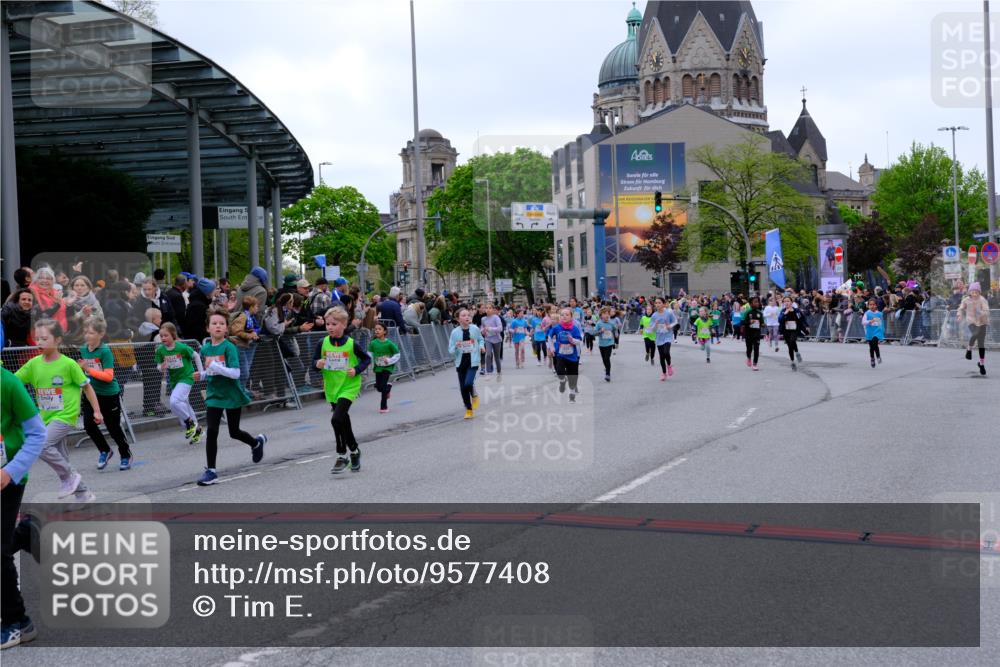 25.04.2026 - Das Zehntel Tim E. http://msf.ph/oto/9577408 25.04.2026 11:00:13 Ziel 5235, 5236, 5503, 5703, 5724, 5840, 5841, 5842, 5844, 5848, 5852, 5900, 6016, 6179, 6344, 6362, 6366, 6384, 6390, 6419, 6695, 6787, 7195, 7494, 7775, 7797, 7846, 8017, 8026, 8027, 8031 meine-sportfotos.de