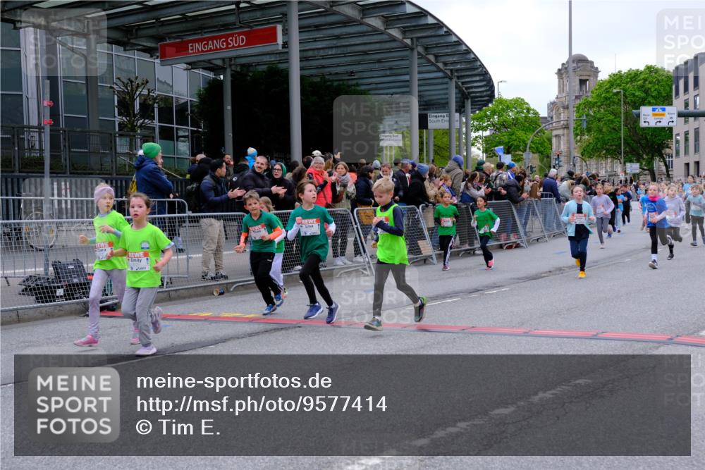 25.04.2026 - Das Zehntel Tim E. http://msf.ph/oto/9577414 25.04.2026 11:00:14 Ziel 5235, 5236, 5247, 5503, 5516, 5703, 5720, 5724, 5840, 5841, 5842, 5844, 5848, 5852, 5900, 6016, 6179, 6344, 6384, 6390, 6419, 6695, 6787, 7195, 7494, 7775, 7797, 7846, 8017, 8026, 8027, 8031 meine-sportfotos.de