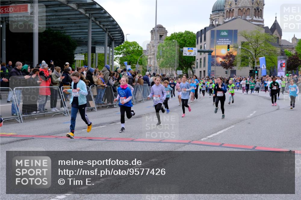 25.04.2026 - Das Zehntel Tim E. http://msf.ph/oto/9577426 25.04.2026 11:00:16 Ziel 3970, 5235, 5236, 5247, 5256, 5503, 5516, 5703, 5720, 5840, 5841, 5842, 5844, 5848, 5852, 5900, 6016, 6344, 6419, 6695, 6787, 6814, 6839, 6931, 7195, 7494, 7775, 7797, 7846, 8017, 8026, 8027, 8031 meine-sportfotos.de