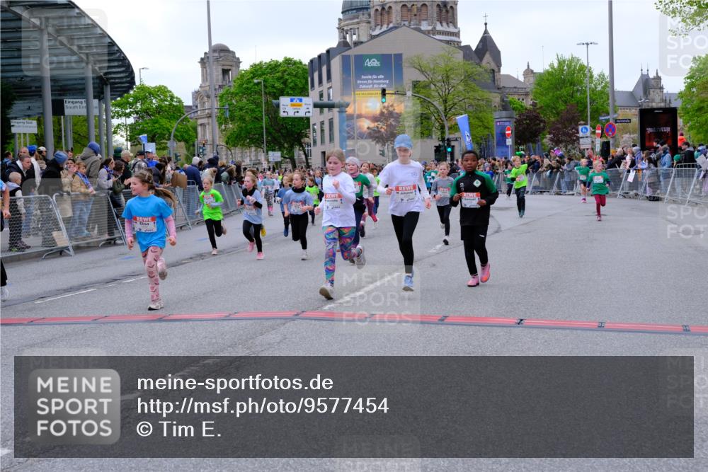 25.04.2026 - Das Zehntel Tim E. http://msf.ph/oto/9577454 25.04.2026 11:00:21 Ziel 3970, 5006, 5007, 5070, 5218, 5222, 5247, 5256, 5503, 5516, 5720, 5748, 5840, 5848, 6188, 6375, 6376, 6419, 6461, 6470, 6521, 6660, 6695, 6700, 6787, 6814, 6815, 6839, 6931, 7082, 7118, 7195, 7494, 7586, 7627, 7775, 7846, 8026, 8027, 8031 meine-sportfotos.de