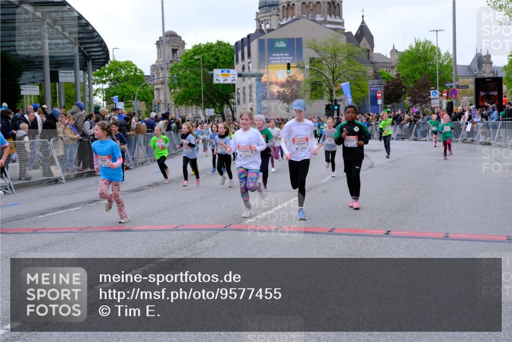 25.04.2026 - Das Zehntel Tim E. http://msf.ph/oto/9577455 25.04.2026 11:00:21 Ziel 3970, 5006, 5007, 5070, 5218, 5222, 5247, 5256, 5503, 5516, 5720, 5748, 5840, 5848, 6188, 6375, 6376, 6419, 6461, 6470, 6521, 6660, 6695, 6700, 6787, 6814, 6815, 6839, 6931, 7082, 7118, 7195, 7494, 7586, 7627, 7775, 7846, 8026, 8027, 8031 meine-sportfotos.de