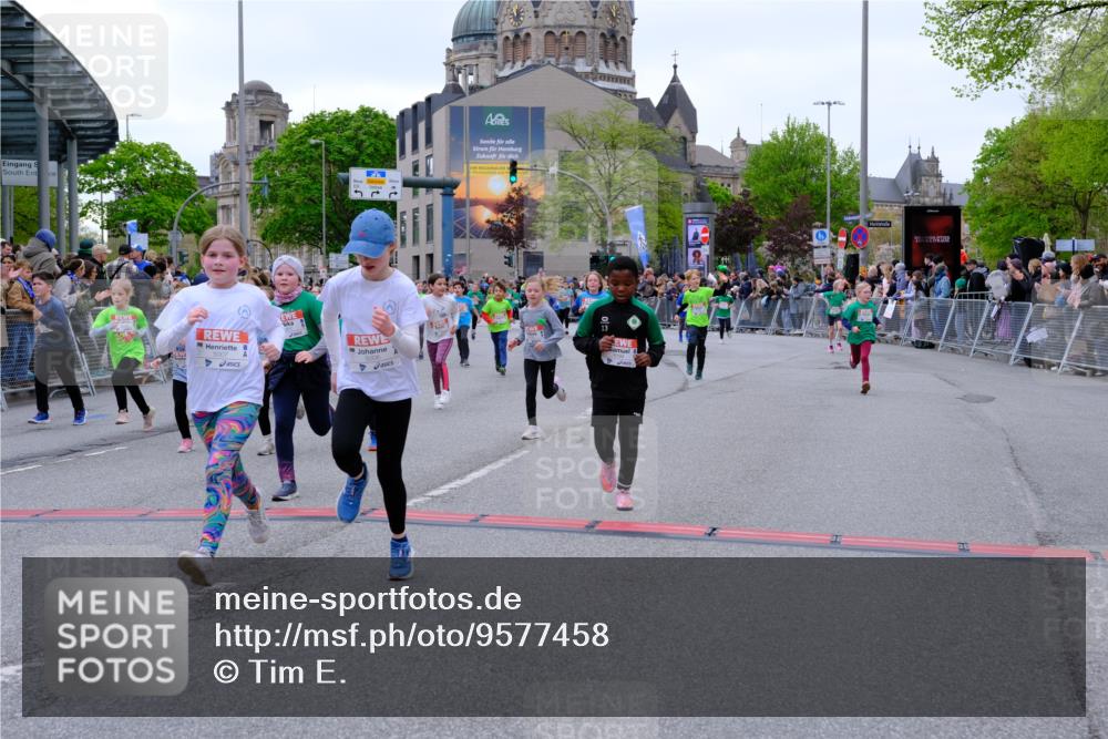 25.04.2026 - Das Zehntel Tim E. http://msf.ph/oto/9577458 25.04.2026 11:00:22 Ziel 3970, 5006, 5007, 5070, 5218, 5222, 5247, 5256, 5503, 5516, 5720, 5748, 5840, 5848, 6188, 6375, 6376, 6419, 6461, 6470, 6521, 6660, 6695, 6700, 6787, 6814, 6815, 6839, 6881, 6931, 7082, 7118, 7195, 7494, 7586, 7627, 8026, 8027, 8031 meine-sportfotos.de