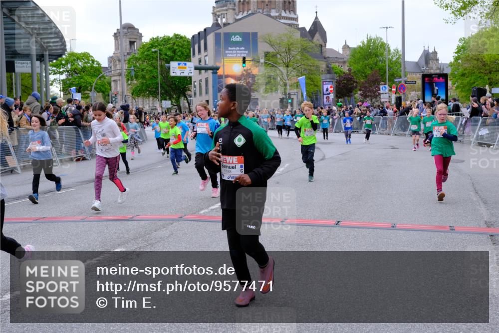 25.04.2026 - Das Zehntel Tim E. http://msf.ph/oto/9577471 25.04.2026 11:00:24 Ziel 3970, 5006, 5007, 5070, 5218, 5222, 5247, 5256, 5503, 5516, 5720, 5748, 6188, 6371, 6375, 6376, 6379, 6419, 6456, 6461, 6470, 6521, 6660, 6700, 6787, 6814, 6815, 6838, 6839, 6881, 6931, 7082, 7118, 7195, 7494, 7586, 7627, 8031 meine-sportfotos.de