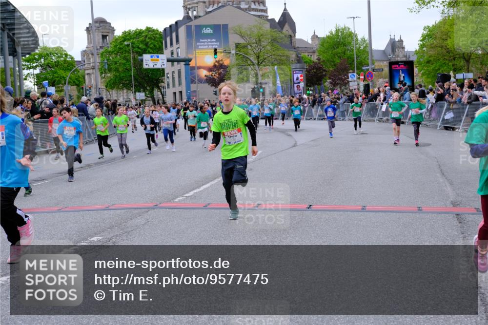 25.04.2026 - Das Zehntel Tim E. http://msf.ph/oto/9577475 25.04.2026 11:00:26 Ziel 3970, 5006, 5007, 5070, 5218, 5222, 5247, 5256, 5265, 5285, 5516, 5720, 5748, 5984, 6188, 6371, 6375, 6376, 6379, 6446, 6456, 6461, 6470, 6474, 6521, 6660, 6700, 6814, 6815, 6838, 6839, 6854, 6855, 6881, 6931, 7082, 7118, 7577, 7579, 7586, 7627, 8072 meine-sportfotos.de