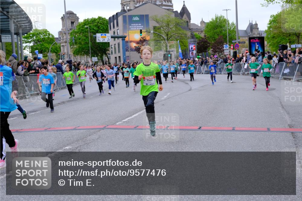 25.04.2026 - Das Zehntel Tim E. http://msf.ph/oto/9577476 25.04.2026 11:00:26 Ziel 3970, 5006, 5007, 5070, 5218, 5222, 5247, 5256, 5265, 5285, 5516, 5720, 5748, 5984, 6188, 6371, 6375, 6376, 6379, 6446, 6456, 6461, 6470, 6474, 6521, 6660, 6700, 6814, 6815, 6838, 6839, 6854, 6855, 6881, 6931, 7082, 7118, 7577, 7579, 7586, 7627, 8072 meine-sportfotos.de
