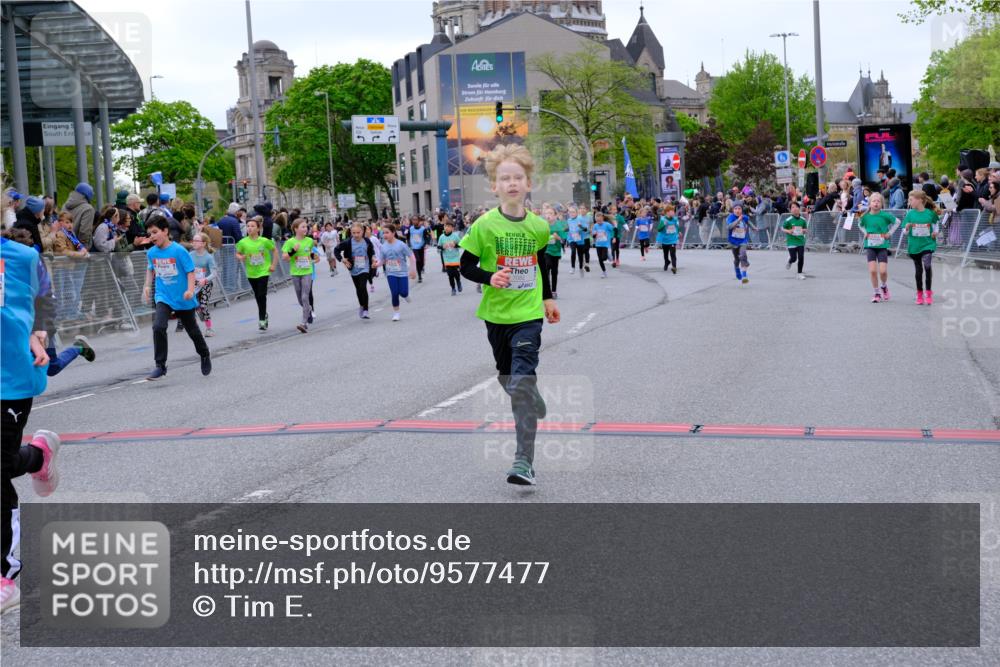 25.04.2026 - Das Zehntel Tim E. http://msf.ph/oto/9577477 25.04.2026 11:00:26 Ziel 3970, 5006, 5007, 5070, 5218, 5222, 5247, 5256, 5265, 5285, 5516, 5720, 5748, 5984, 6188, 6371, 6375, 6376, 6379, 6446, 6456, 6461, 6470, 6474, 6521, 6660, 6700, 6814, 6815, 6838, 6839, 6854, 6855, 6881, 6931, 7082, 7118, 7577, 7579, 7586, 7627, 8072 meine-sportfotos.de