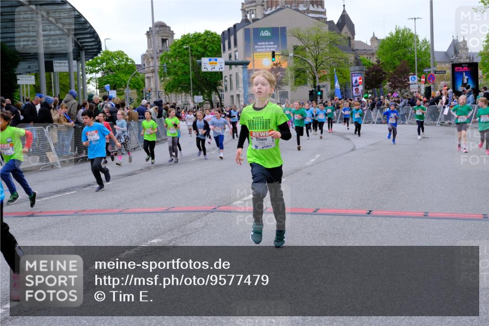 25.04.2026 - Das Zehntel Tim E. http://msf.ph/oto/9577479 25.04.2026 11:00:26 Ziel 3970, 5006, 5007, 5070, 5218, 5222, 5247, 5256, 5265, 5285, 5516, 5720, 5748, 5984, 6188, 6371, 6375, 6376, 6379, 6446, 6456, 6461, 6470, 6474, 6521, 6660, 6700, 6814, 6815, 6838, 6839, 6854, 6855, 6881, 6931, 7082, 7118, 7577, 7579, 7586, 7627, 8072 meine-sportfotos.de