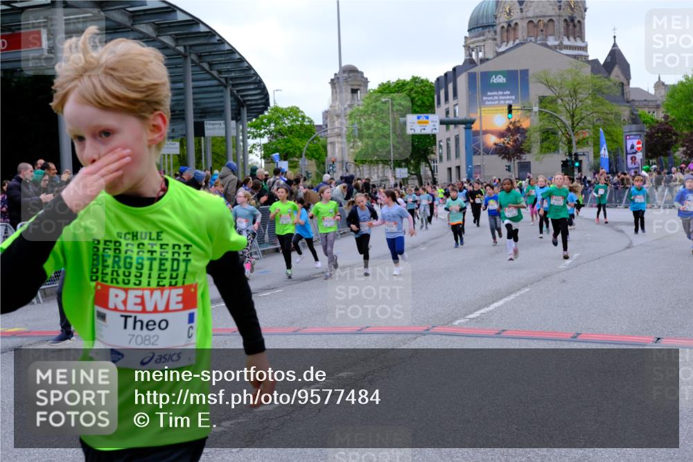 25.04.2026 - Das Zehntel Tim E. http://msf.ph/oto/9577484 25.04.2026 11:00:27 Ziel 3970, 5006, 5007, 5070, 5170, 5218, 5222, 5256, 5265, 5285, 5524, 5748, 5946, 5961, 5984, 6188, 6371, 6375, 6376, 6379, 6446, 6456, 6461, 6470, 6474, 6521, 6660, 6700, 6814, 6815, 6838, 6839, 6854, 6855, 6881, 6931, 7082, 7118, 7577, 7579, 7586, 7627, 8072 meine-sportfotos.de