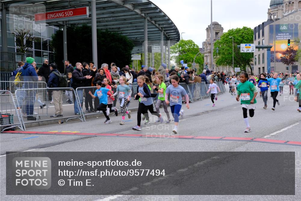 25.04.2026 - Das Zehntel Tim E. http://msf.ph/oto/9577494 25.04.2026 11:00:29 Ziel 5006, 5007, 5070, 5170, 5218, 5222, 5265, 5285, 5524, 5655, 5748, 5946, 5961, 5984, 6188, 6283, 6371, 6375, 6376, 6379, 6446, 6456, 6461, 6470, 6474, 6521, 6660, 6700, 6815, 6838, 6854, 6855, 6881, 7046, 7056, 7082, 7118, 7525, 7541, 7577, 7579, 7586, 7627, 7686, 7810, 8072 meine-sportfotos.de